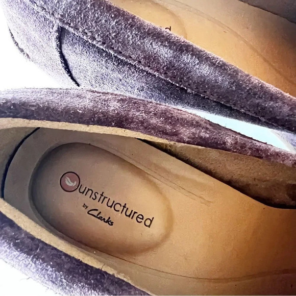 Clarks Unstructured Dark Purple Suede Penny Loafer Size 8.5 Rubber Heel Academia - Picture 6 of 8